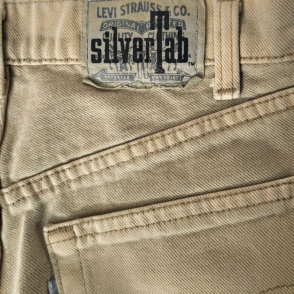 Vtg 90s Levi’s Silver Tab Loose Fit Jeans Shorts beige Size 31 Unisex Denim RARE - Picture 12 of 13